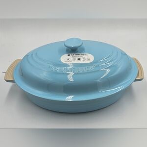 Brand New Le Creuset Casserole Classic 27cm 1.7L Oval Dish With Lid Sky Blue